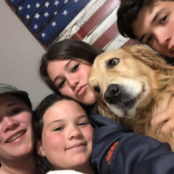 Meet your Posher, Allison - Picture 1 of 1